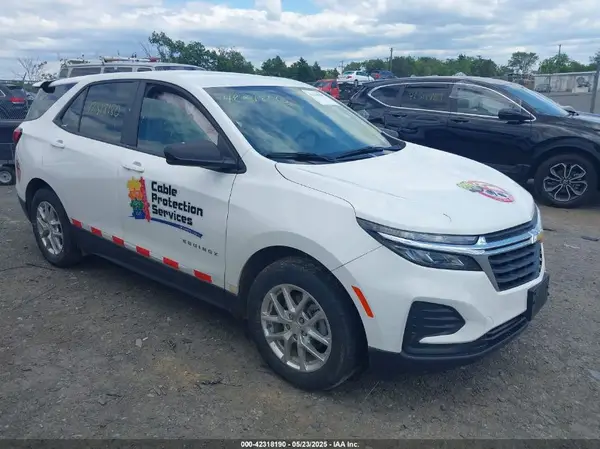 3GNAXHEV8NS220156 2022 CHEVROLET EQUINOX - Image 1