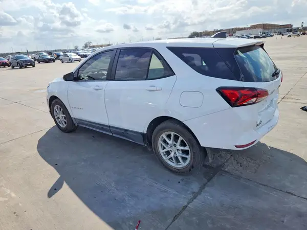 3GNAXHEV8NS230184 2022 CHEVROLET EQUINOX - Image 2