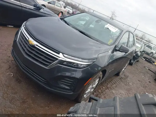 3GNAXHEV8NS240987 2022 CHEVROLET EQUINOX - Image 2