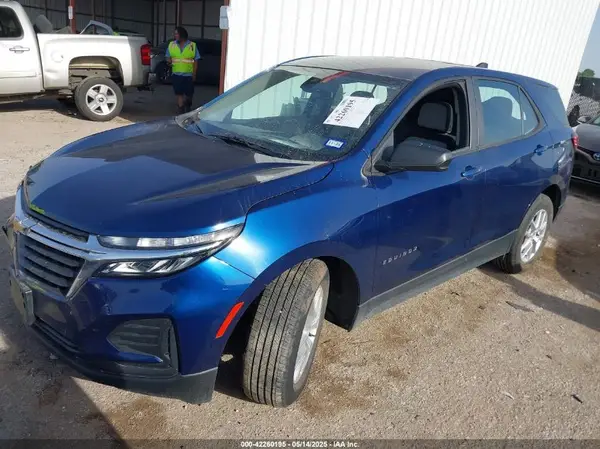 3GNAXHEV8NS245316 2022 CHEVROLET EQUINOX - Image 2
