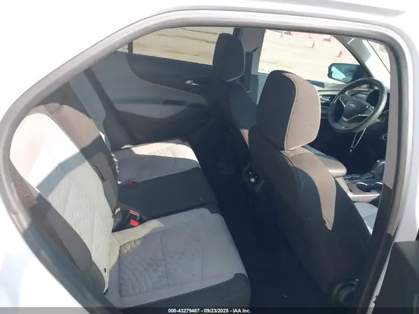 3GNAXHEV9JL127165 2018 CHEVROLET EQUINOX - Image 8