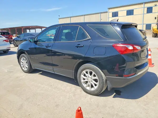 3GNAXHEV9JL130955 2018 CHEVROLET EQUINOX - Image 2