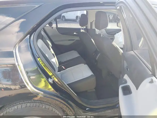 3GNAXHEV9JL328046 2018 CHEVROLET EQUINOX - Image 8