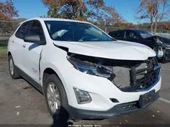 3GNAXHEV9JL329844 2018 CHEVROLET EQUINOX