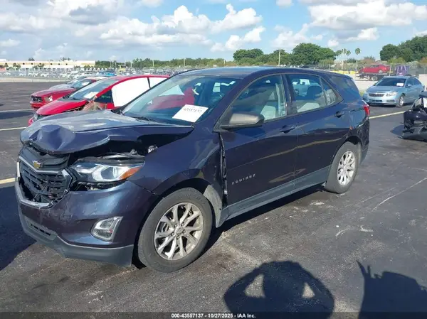 3GNAXHEV9JS551581 2018 CHEVROLET EQUINOX - Image 2