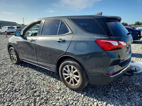 3GNAXHEV9JS553864 2018 CHEVROLET EQUINOX - Image 2