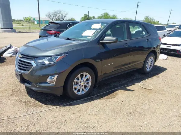 3GNAXHEV9JS558384 2018 CHEVROLET EQUINOX - Image 2