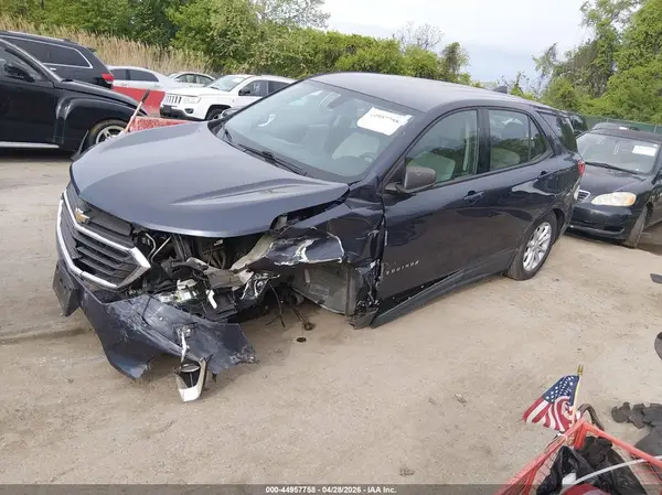 3GNAXHEV9JS585536 2018 CHEVROLET EQUINOX - Image 2