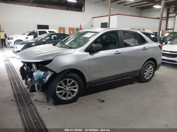 3GNAXHEV9LS500178 2020 CHEVROLET EQUINOX - Image 2