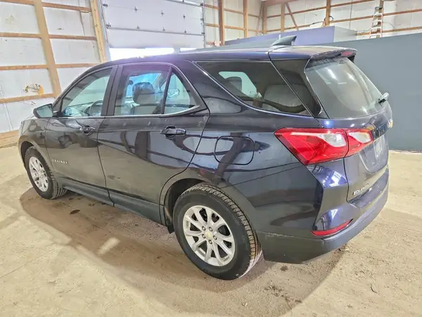 3GNAXHEV9LS524738 2020 CHEVROLET EQUINOX - Image 2
