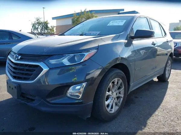 3GNAXHEV9LS612947 2020 CHEVROLET EQUINOX - Image 2