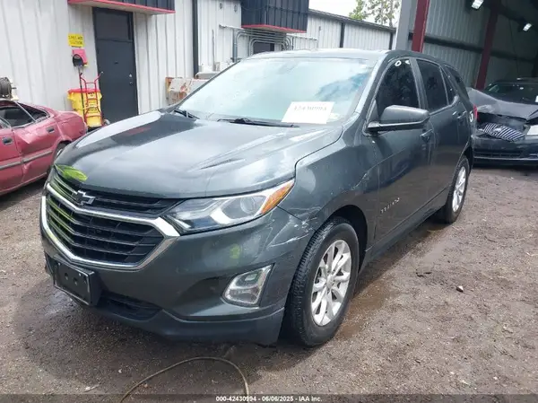 3GNAXHEV9LS627013 2020 CHEVROLET EQUINOX - Image 2