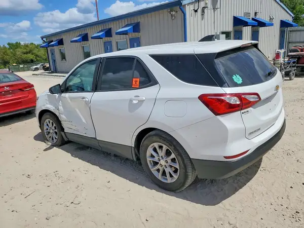 3GNAXHEV9LS637413 2020 CHEVROLET EQUINOX - Image 2