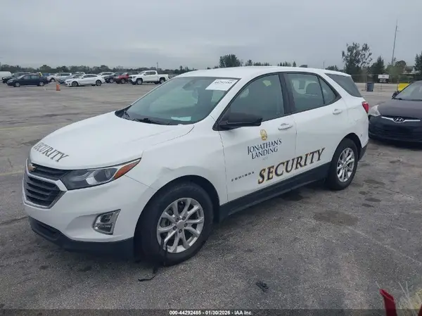 3GNAXHEV9LS667835 2020 CHEVROLET EQUINOX - Image 2