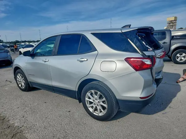 3GNAXHEV9LS695294 2020 CHEVROLET EQUINOX - Image 2