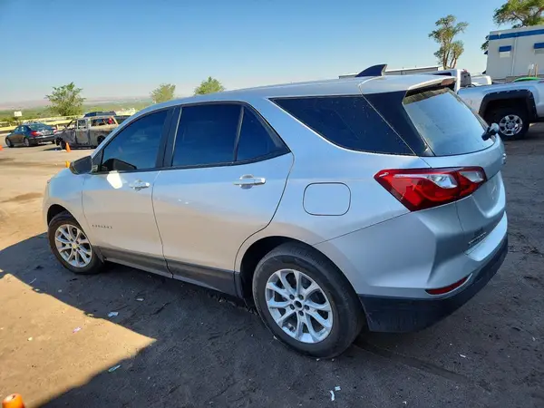 3GNAXHEV9LS704771 2020 CHEVROLET EQUINOX - Image 2