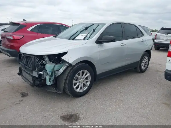 3GNAXHEV9LS705998 2020 CHEVROLET EQUINOX - Image 2