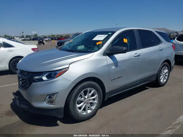 3GNAXHEV9MS115916 2021 CHEVROLET EQUINOX - Image 2