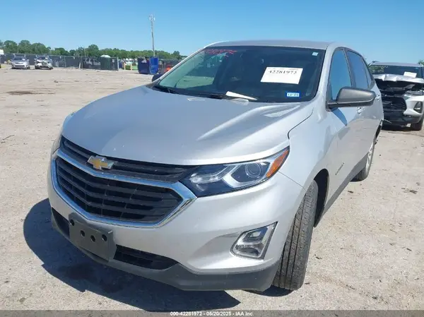 3GNAXHEV9MS143988 2021 CHEVROLET EQUINOX - Image 2