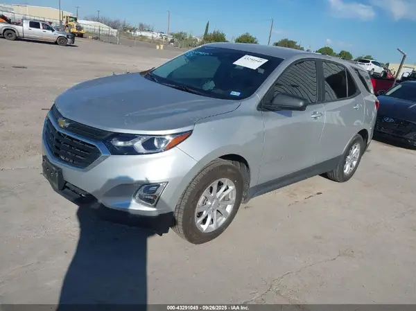 3GNAXHEV9MS164128 2021 CHEVROLET EQUINOX - Image 2
