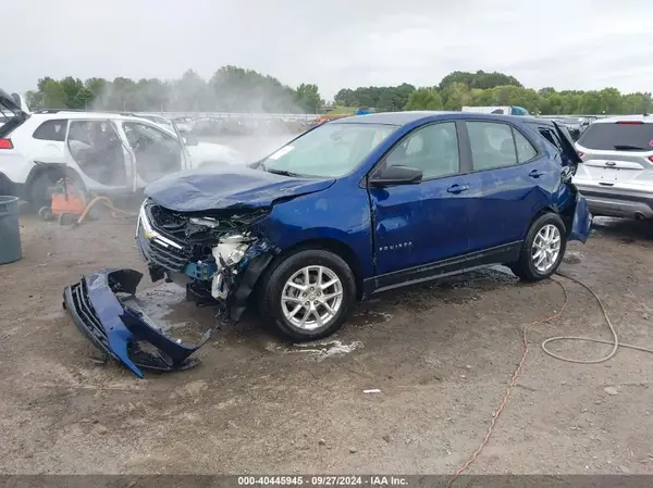 3GNAXHEV9NS158637 2022 CHEVROLET EQUINOX - Image 2