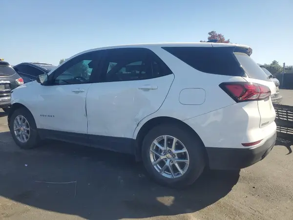 3GNAXHEV9NS216522 2022 CHEVROLET EQUINOX - Image 2