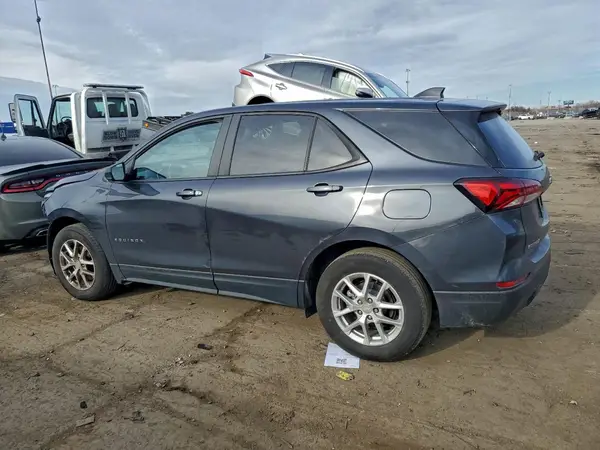 3GNAXHEV9NS225219 2022 CHEVROLET EQUINOX - Image 2