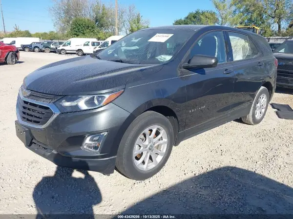3GNAXHEVXJL102646 2018 CHEVROLET EQUINOX - Image 2