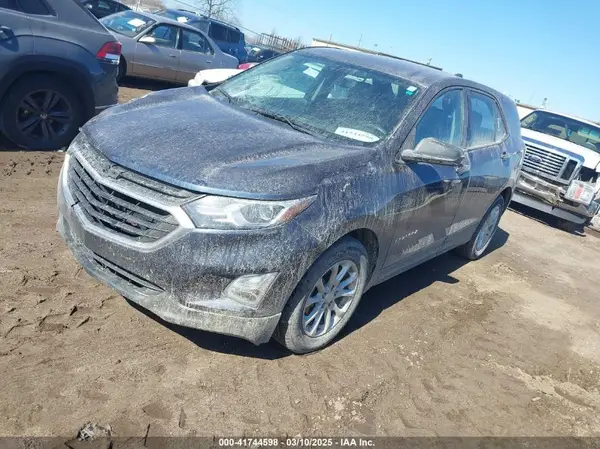 3GNAXHEVXJL369544 2018 CHEVROLET EQUINOX - Image 2