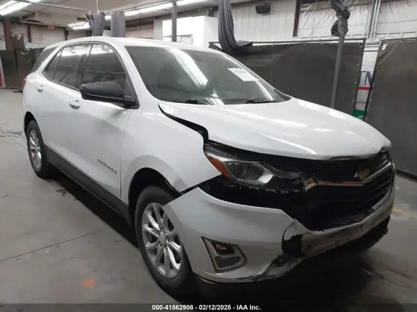 3GNAXHEVXKS674856 2019 CHEVROLET EQUINOX - Image 1