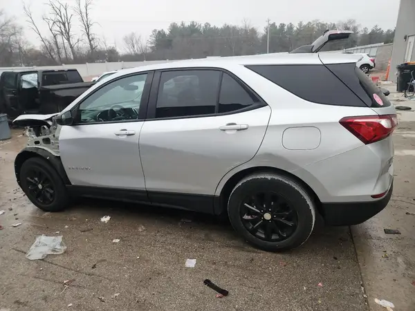 3GNAXHEVXMS159035 2021 CHEVROLET EQUINOX - Image 2