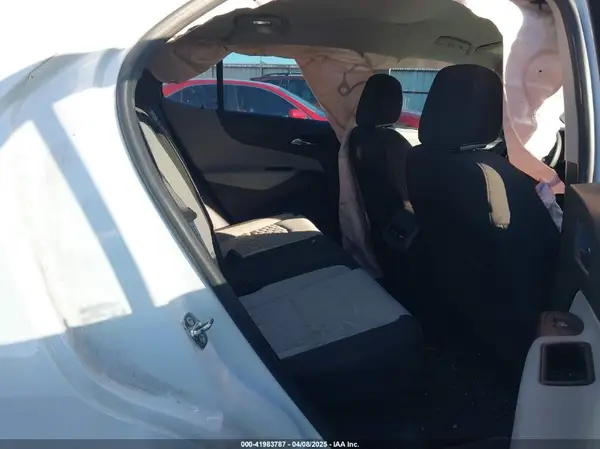 3GNAXHEVXMS163957 2021 CHEVROLET EQUINOX - Image 8