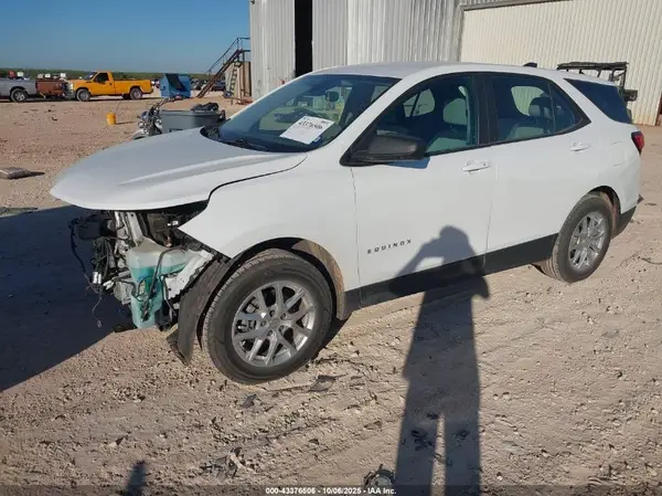 3GNAXHEVXNS167640 2022 CHEVROLET EQUINOX - Image 2