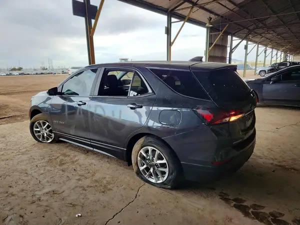 3GNAXHEVXNS219283 2022 CHEVROLET EQUINOX - Image 2