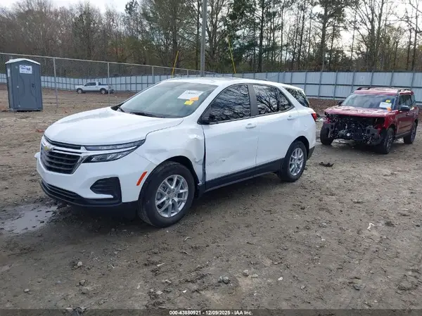 3GNAXHEVXNS245219 2022 CHEVROLET EQUINOX - Image 2
