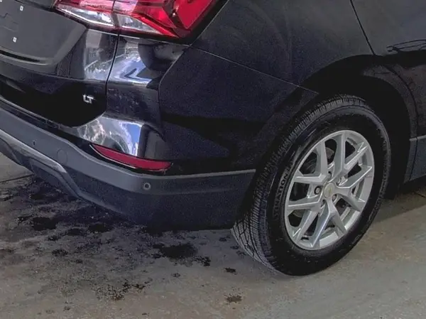 3GNAXJEG0PL252587 2023 CHEVROLET EQUINOX - Image 2