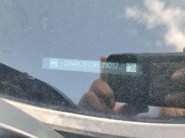 3GNAXJEG3PL118057 2023 CHEVROLET EQUINOX - Image 2
