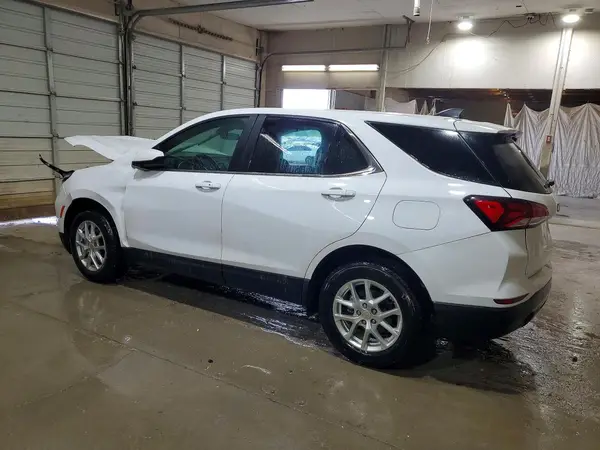 3GNAXJEG3RL301462 2024 CHEVROLET EQUINOX - Image 2
