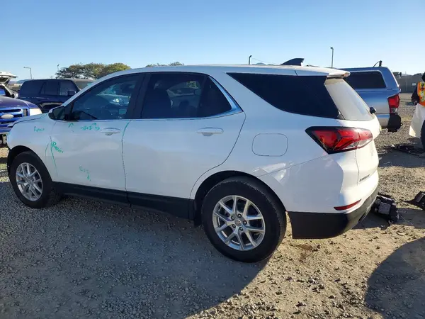3GNAXJEG3RS148894 2024 CHEVROLET EQUINOX - Image 2