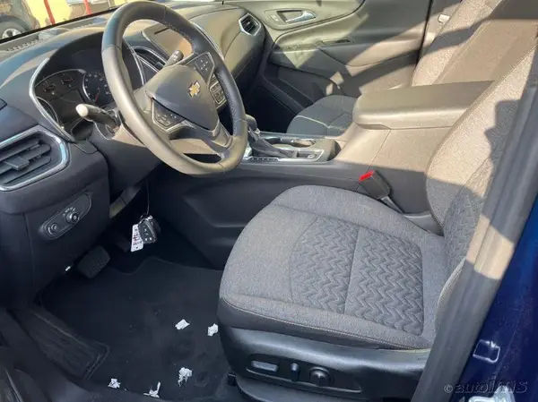 3GNAXJEG4PL106418 2023 CHEVROLET EQUINOX - Image 2