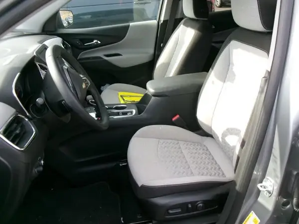 3GNAXJEG5PL125737 2023 CHEVROLET EQUINOX - Image 2