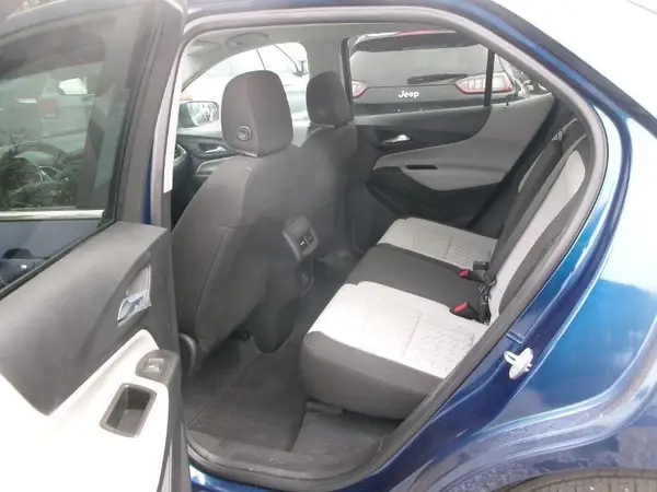 3GNAXJEG5PL189437 2023 CHEVROLET EQUINOX - Image 2