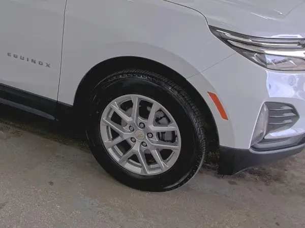 3GNAXJEG6PL117064 2023 CHEVROLET EQUINOX - Image 2