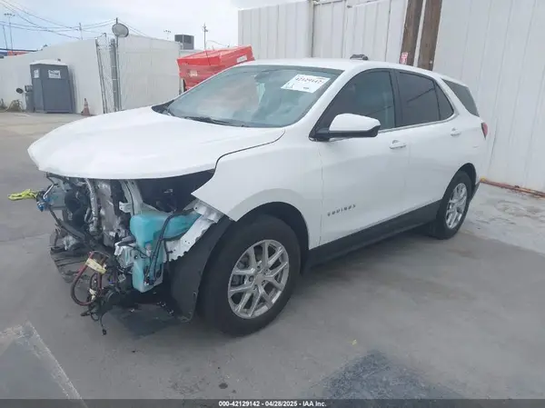 3GNAXJEG7PL252165 2023 CHEVROLET EQUINOX - Image 2