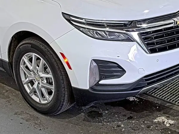 3GNAXJEG8PL113002 2023 CHEVROLET EQUINOX - Image 2