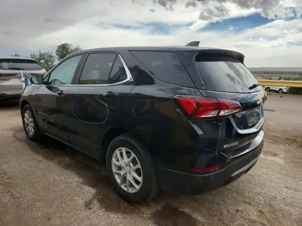 3GNAXJEG8PL113596 2023 CHEVROLET EQUINOX - Image 2