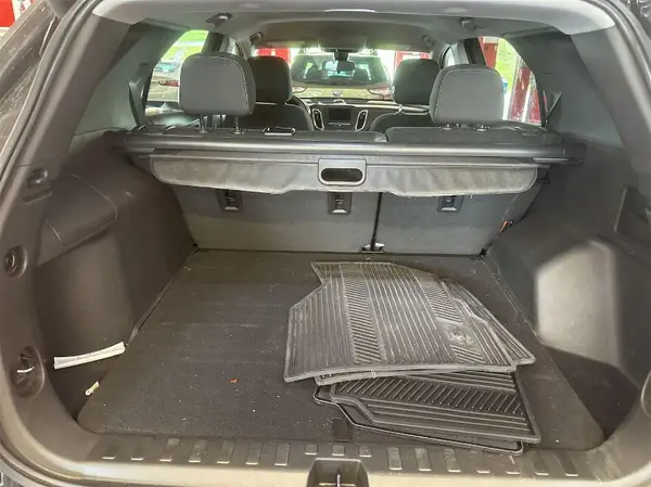 3GNAXJEG9PL117186 2023 CHEVROLET EQUINOX - Image 8