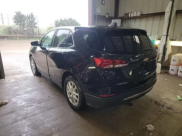 3GNAXJEG9PL129970 2023 CHEVROLET EQUINOX - Image 2