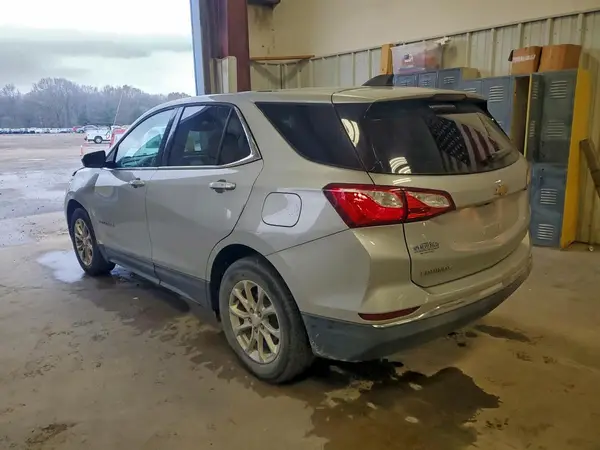 3GNAXJEV0JL269623 2018 CHEVROLET EQUINOX - Image 2