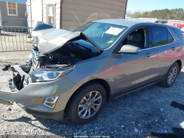 3GNAXJEV0JS549810 2018 CHEVROLET EQUINOX - Image 2
